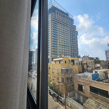 Hayarkon 24 Beach Apartment Tlv Τελ Αβίβ Εξωτερικό φωτογραφία