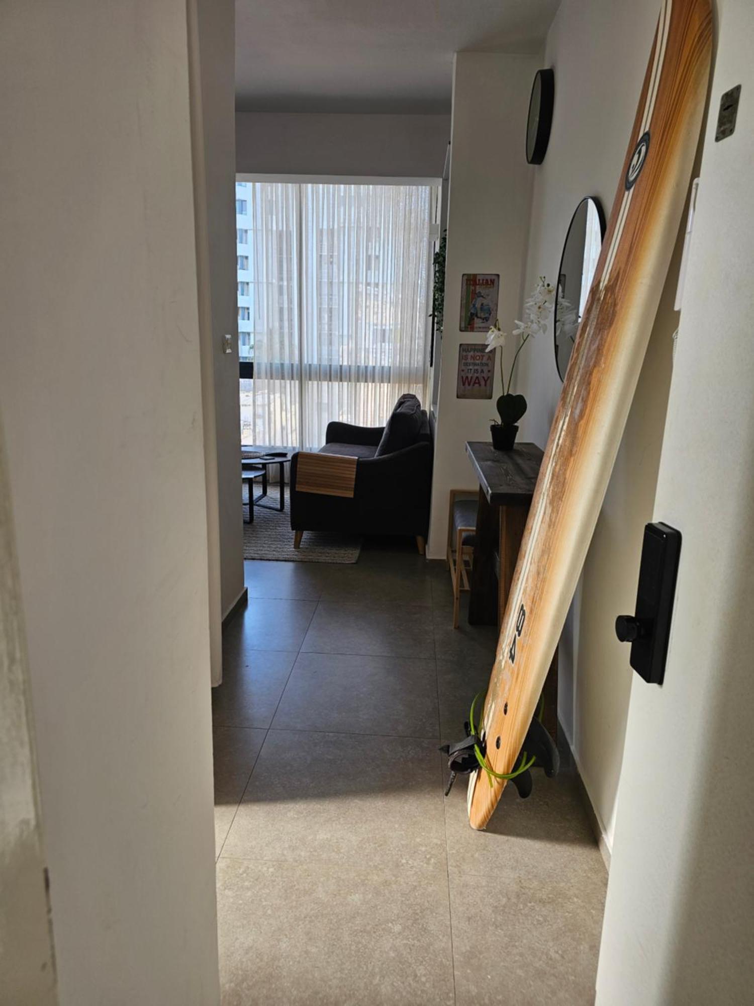 Hayarkon 24 Beach Apartment Tlv Τελ Αβίβ Εξωτερικό φωτογραφία
